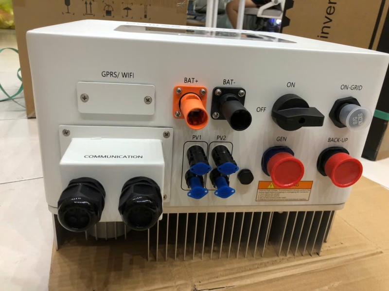 Biến Tần Hybrid Power Master 6kW HI-6K-SL - 02